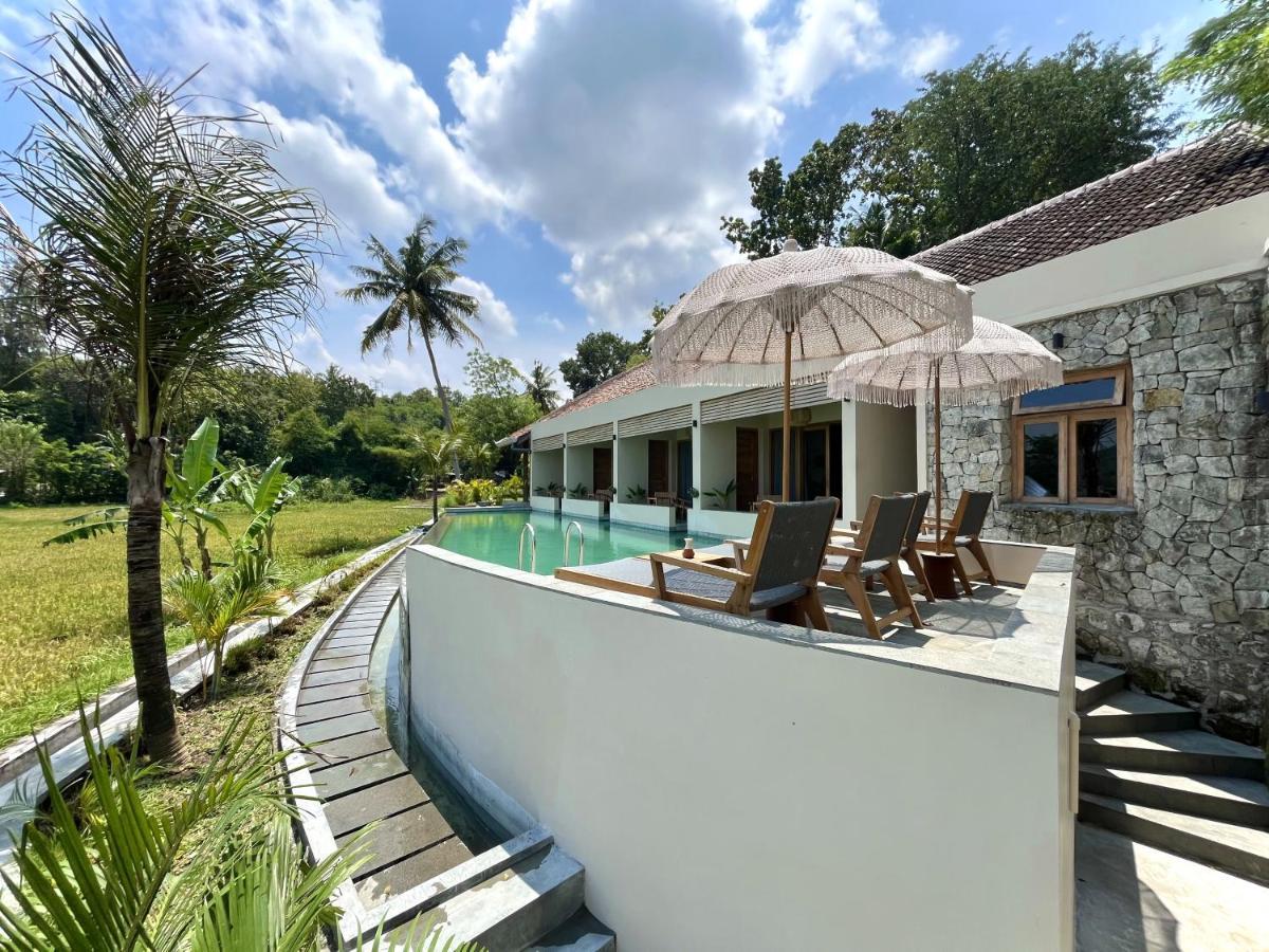 Boutique Villa Jogja Senang Yogyakarta Ngoại thất bức ảnh