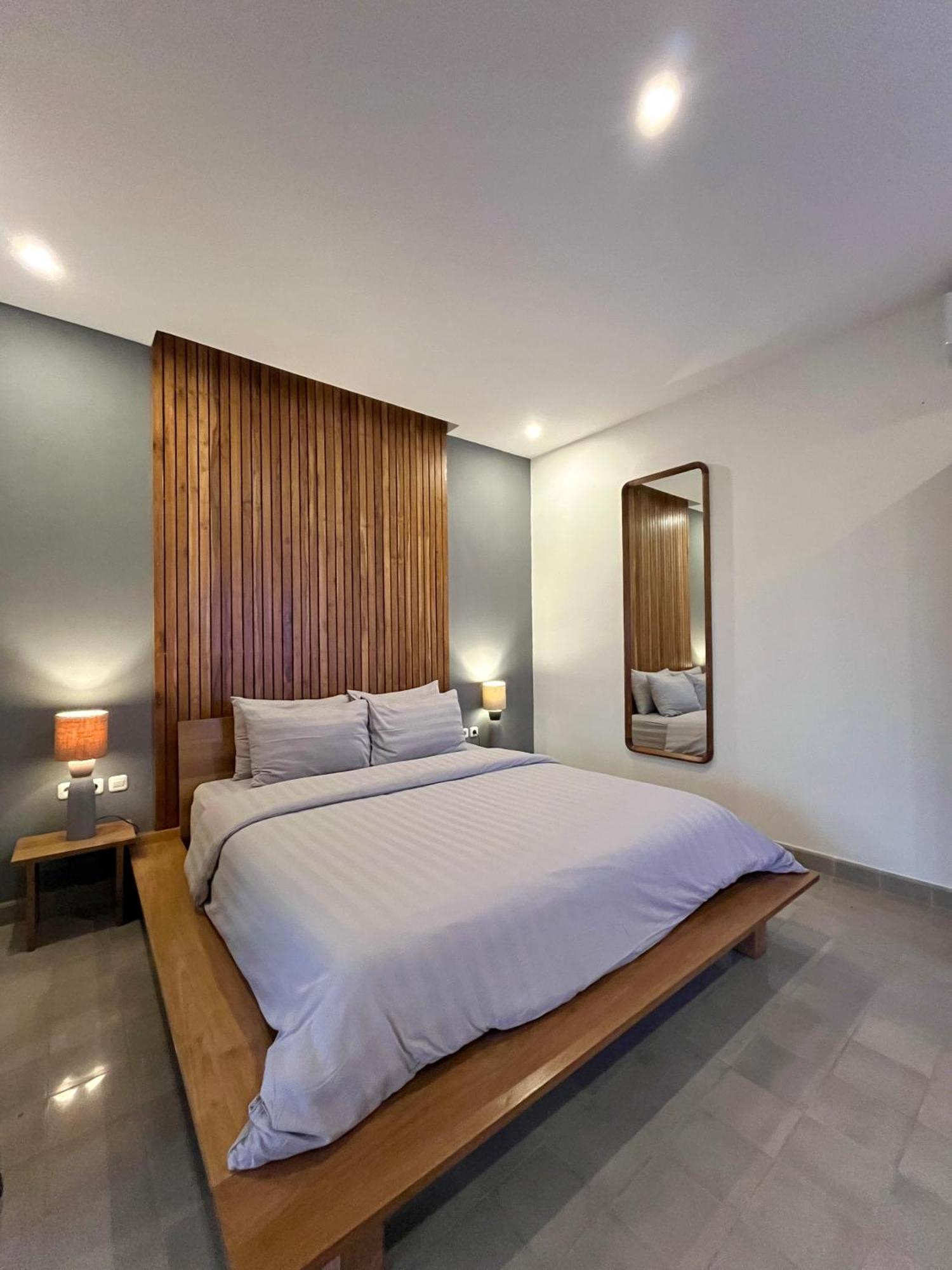 Boutique Villa Jogja Senang Yogyakarta Ngoại thất bức ảnh