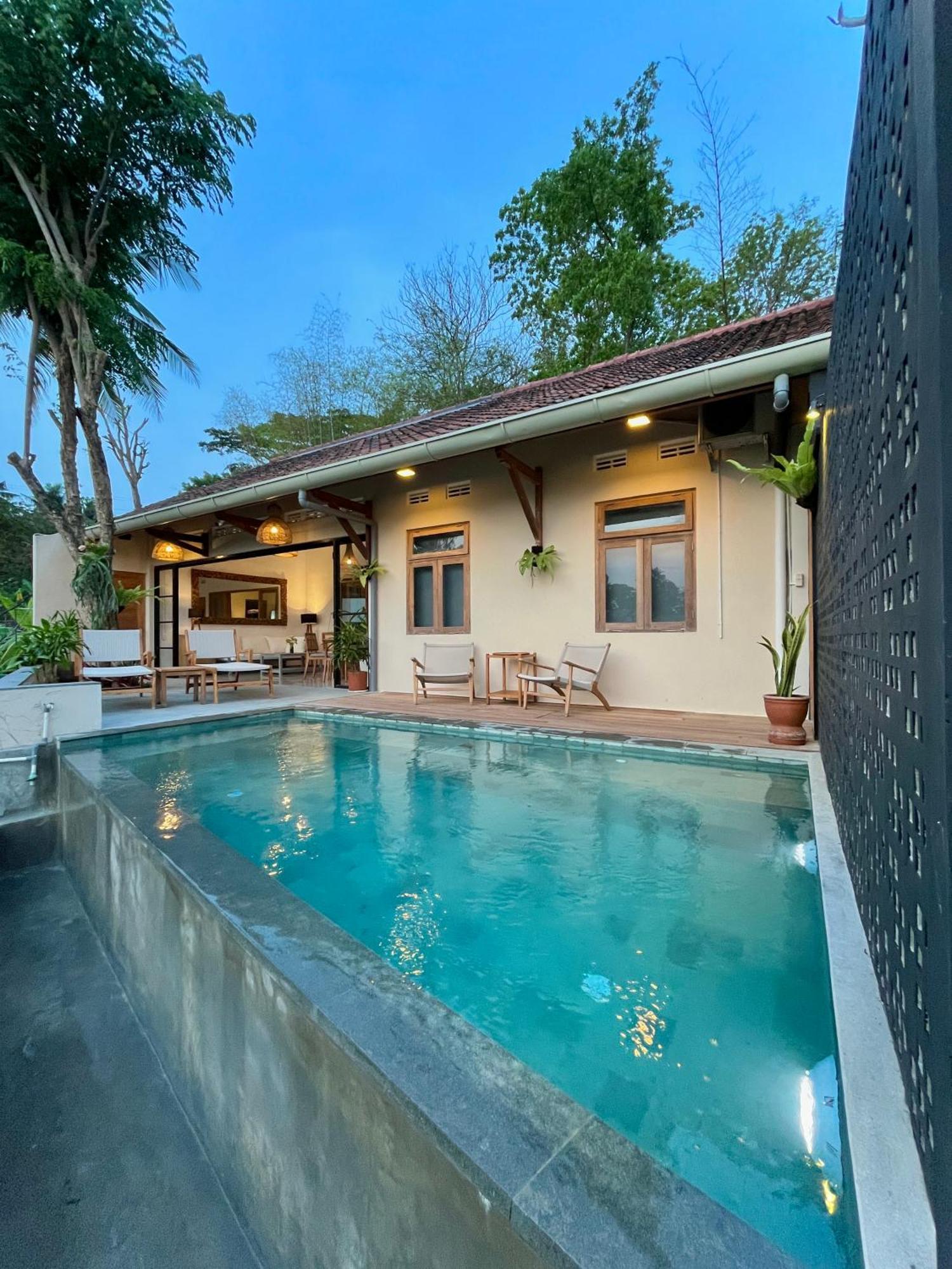 Boutique Villa Jogja Senang Yogyakarta Ngoại thất bức ảnh